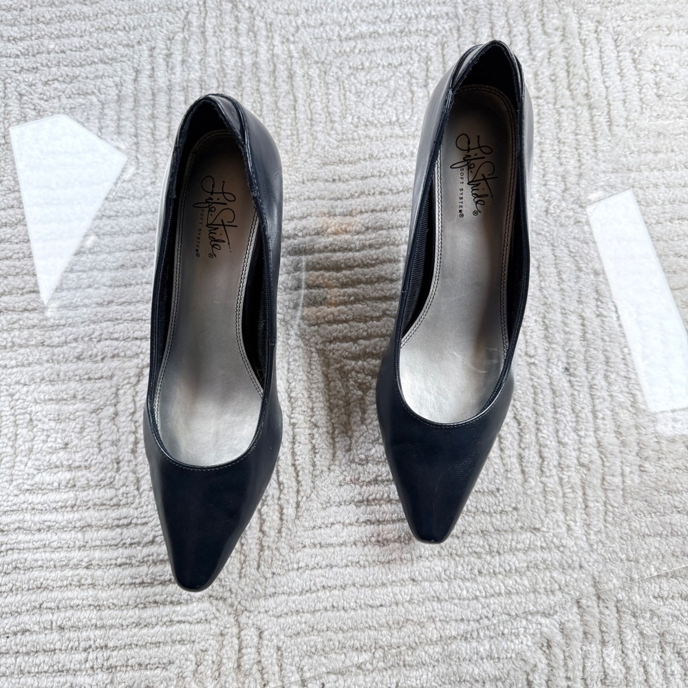 LifeStride Pumps Women 9.5M Navy Blue Pointed Toe Kitten Heel Soft System Office - Picture 2 of 16